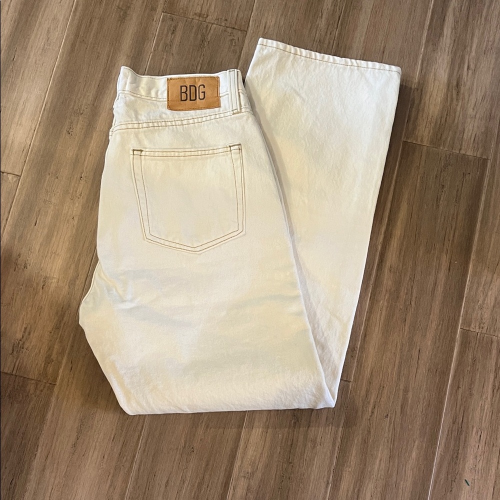 BDG High-waisted Cowboy Jeans Cream 28